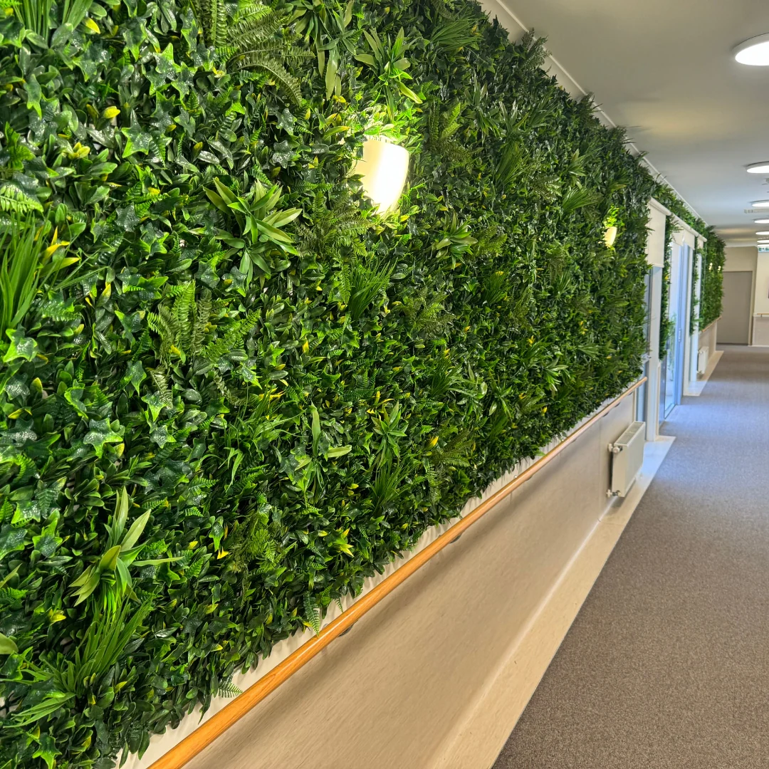 Interieurbeplanting 10 Kunstplantenwand